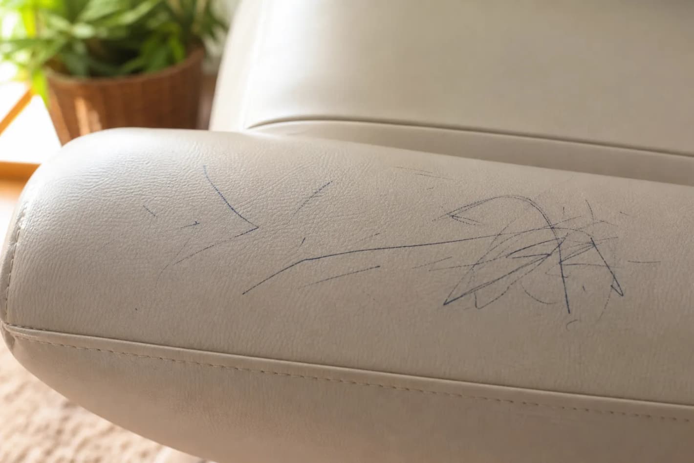 Cleaning PVC Leather Sofas and Pen Marks — Harder Than You Think, But Not a Lost Cause